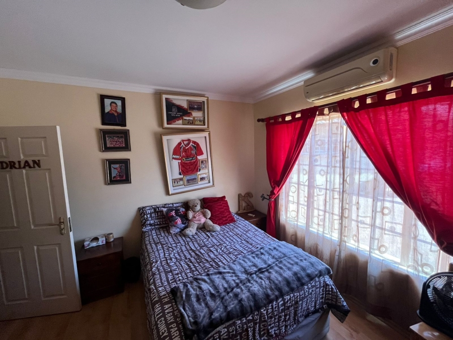 3 Bedroom Property for Sale in Zeerust North West